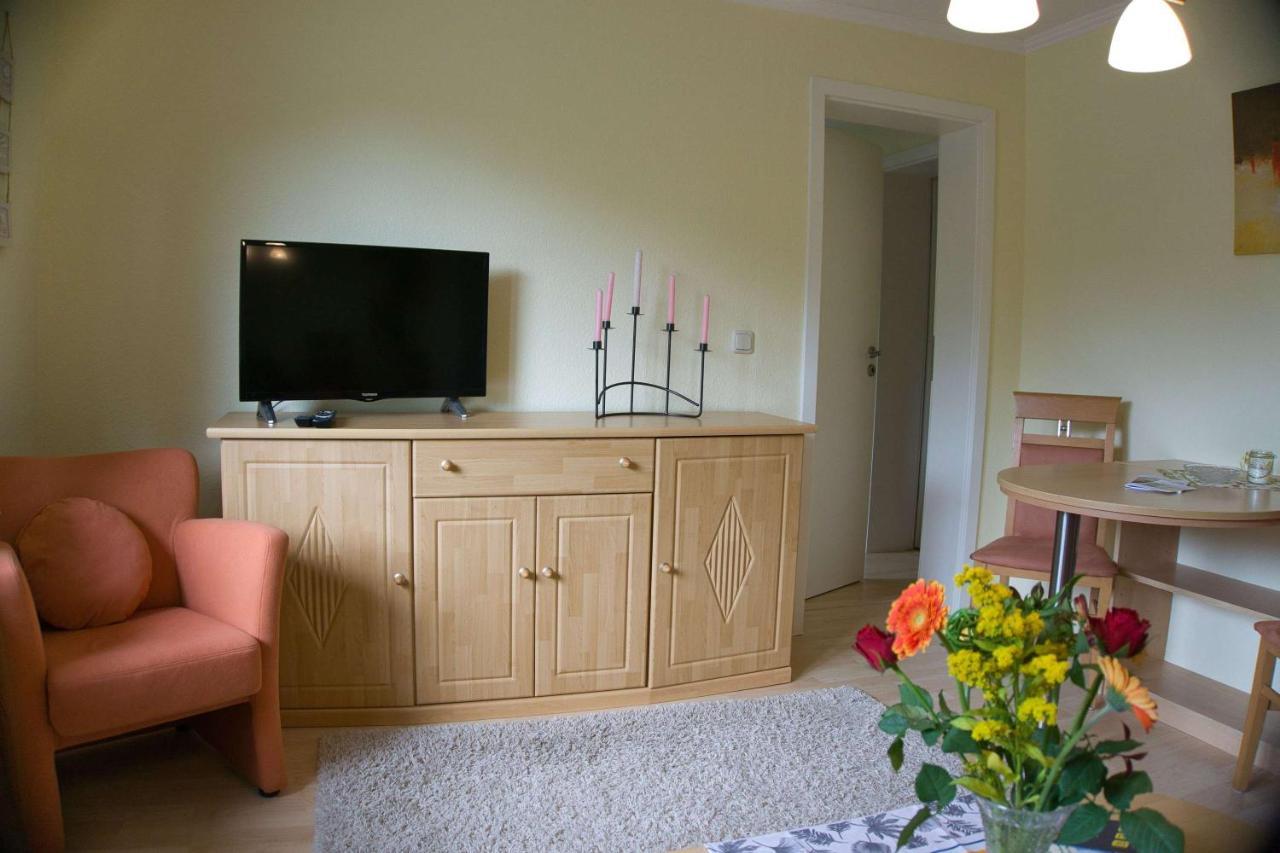 F-1042 Ferienwohnung Enna Sellin  Exterior foto